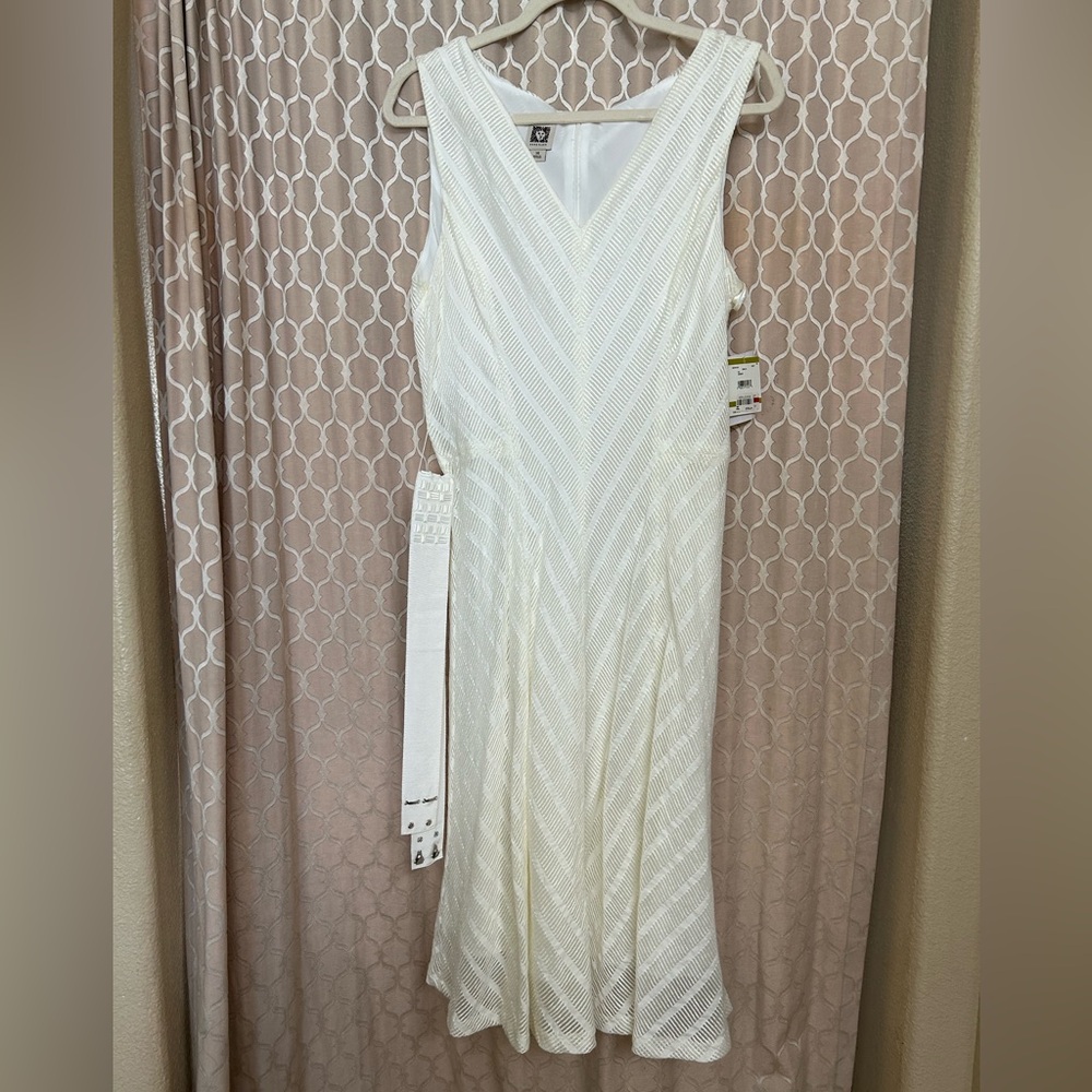 Anne Klein White Sleeveless Midi Fit & Flare Dress